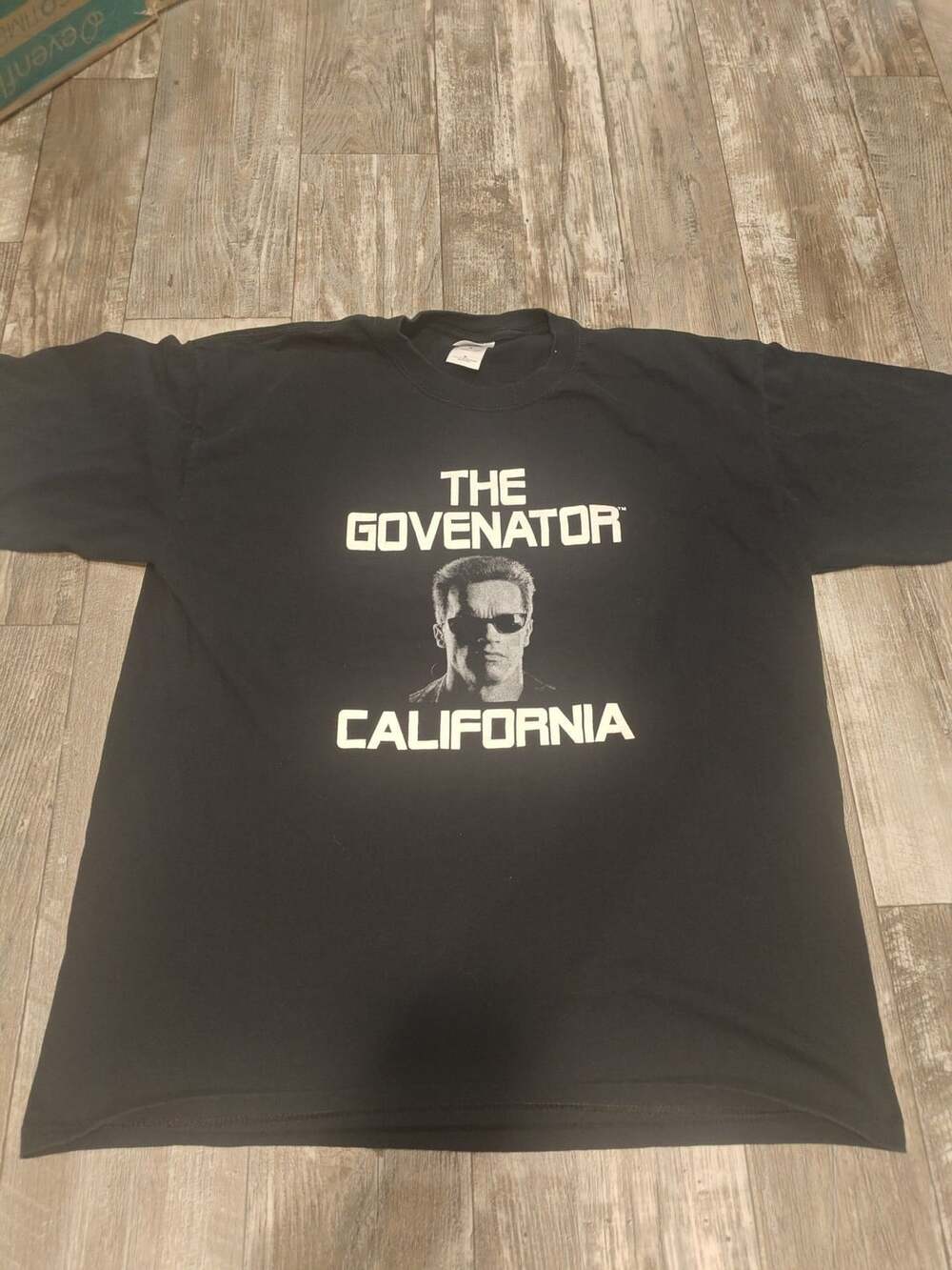 Gildan The Govenator California T-Shirt Size XL Black Vintage